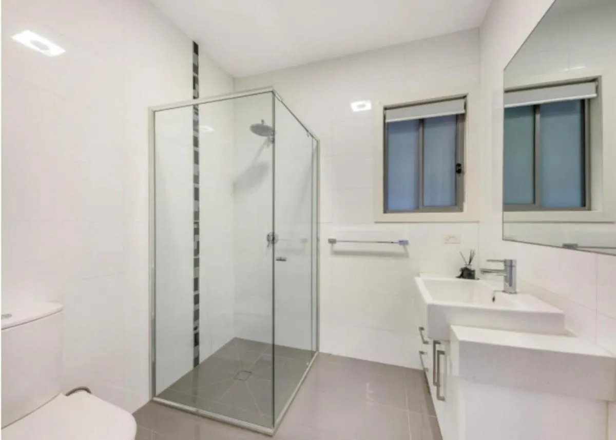 Image 2 of Modern Comfort in Keilor East