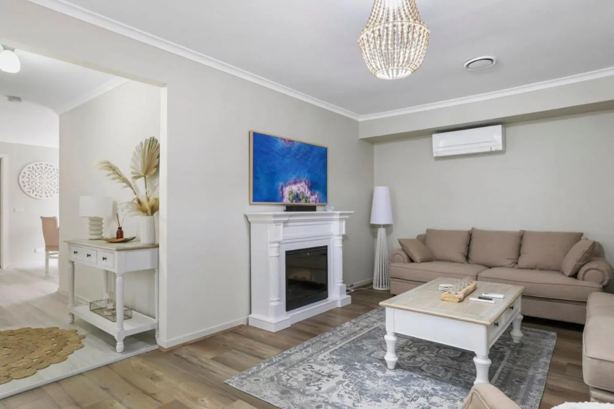 Image 1 of Modern Comfort in Preston