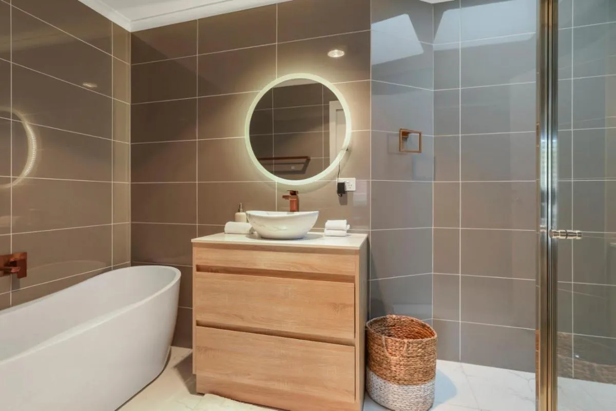Image 4 of Modern Comfort in Preston