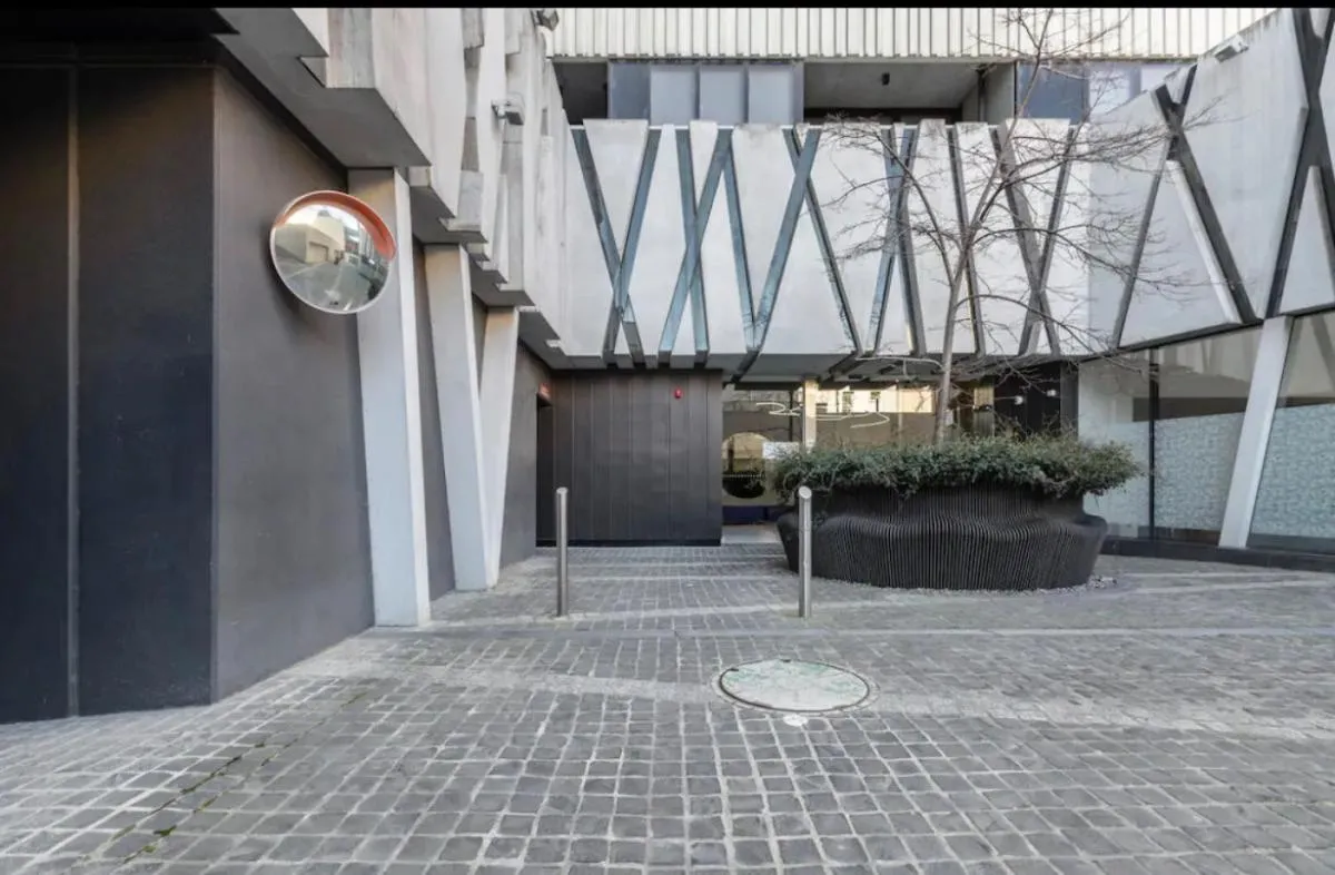 Image 5 of Modern Cozy Vibes in the Centre of Richmond