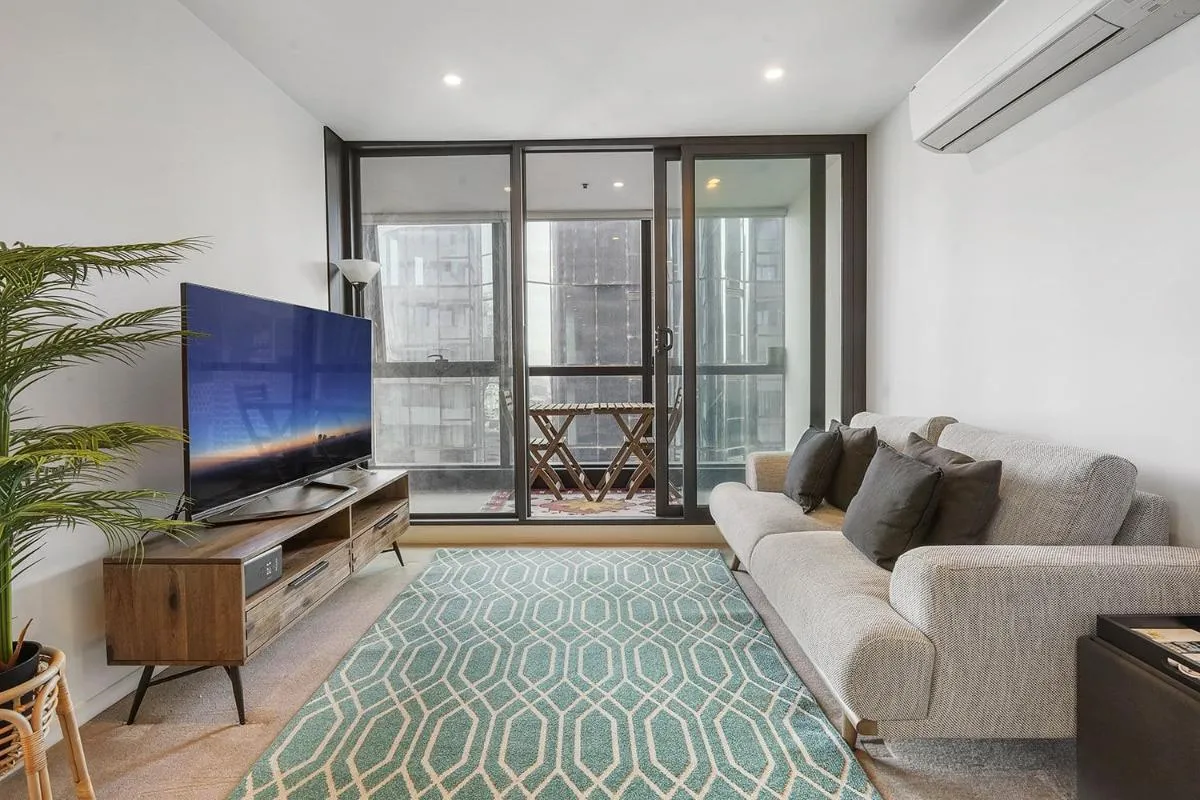 Image 5 of Modern Lifestyle in the Heart of Melbourne