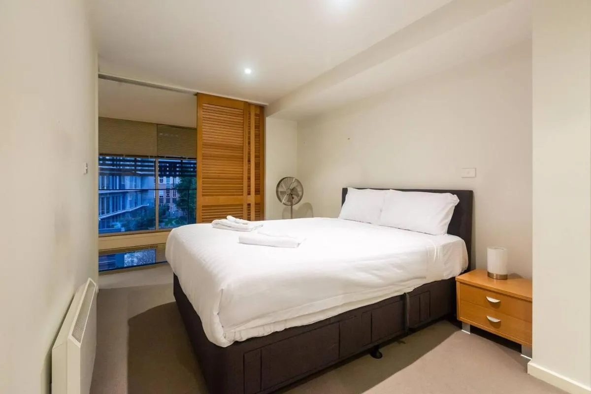Image 1 of New York Lofted CBD Retreat with Pool and Parking