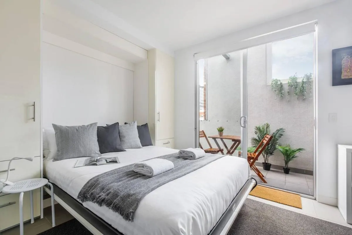 Image 1 of Nicholson’s Nest – A Balcony Studio in Funky Fitzroy