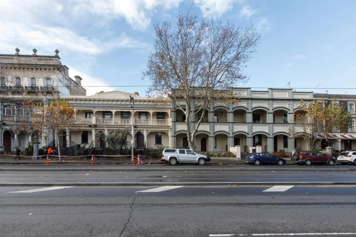 Image 5 of Nicholson’s Nest – A Balcony Studio in Funky Fitzroy