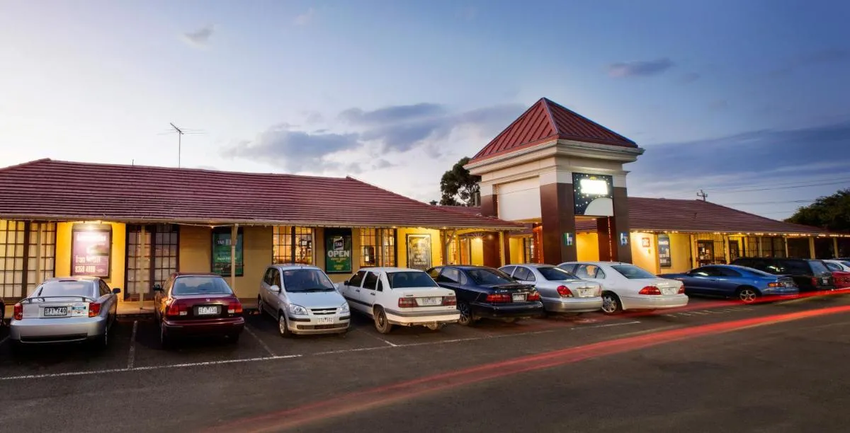 Image 5 of Nightcap at Sylvania Hotel
