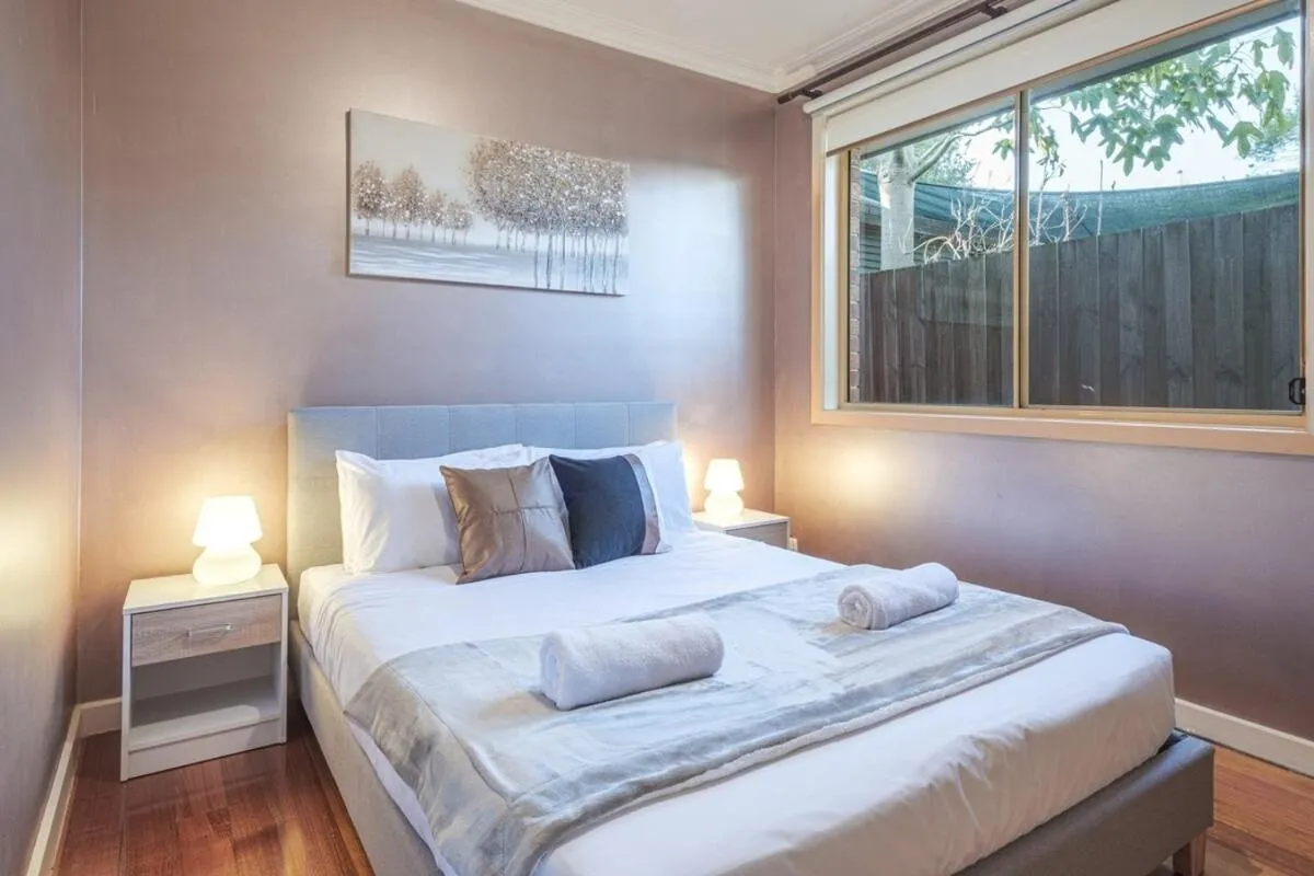 Image 6 of Nunawading Beautiful 3br Housedeckingcourtyard