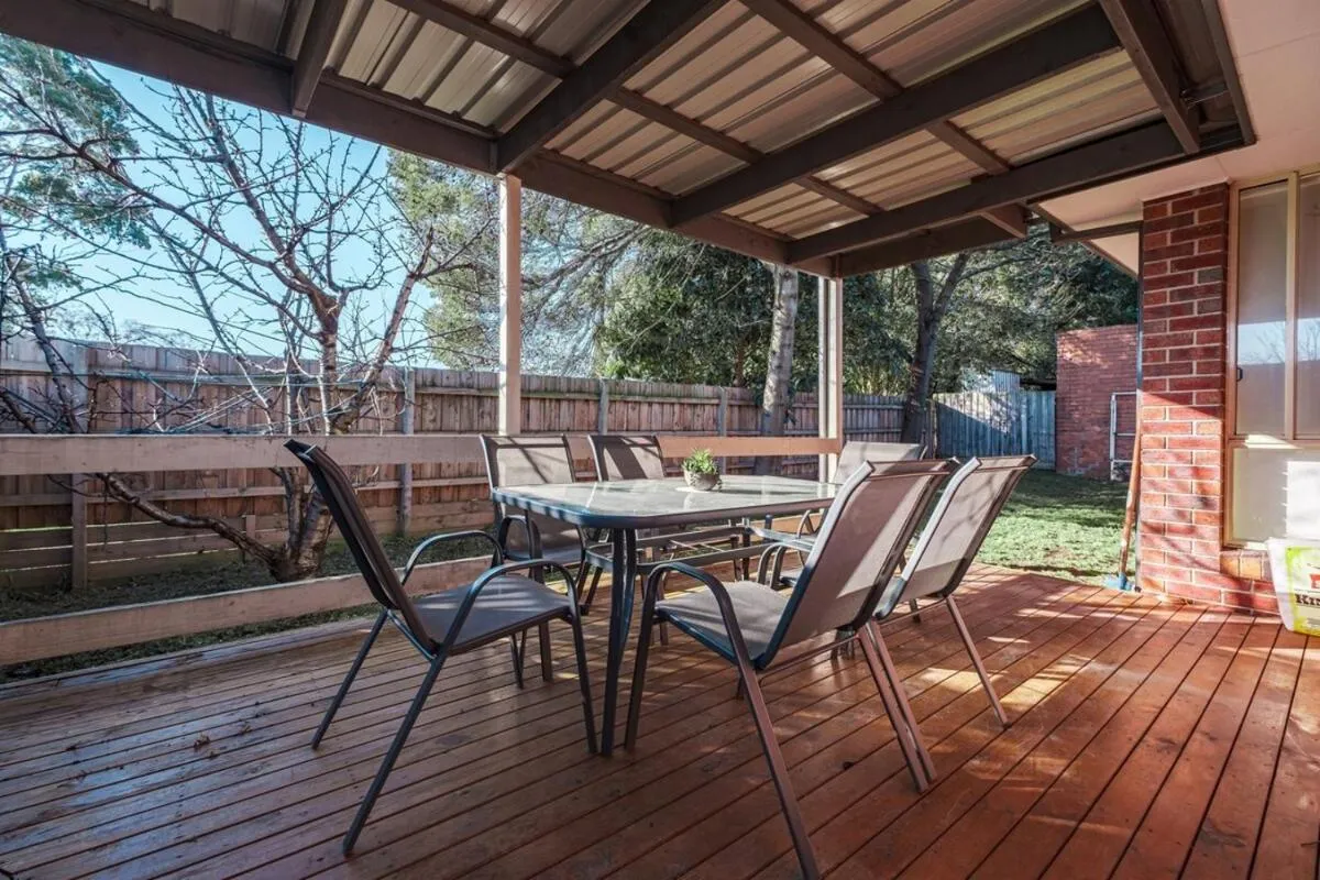 Image 3 of Nunawading Beautiful 3br Housedeckingcourtyard