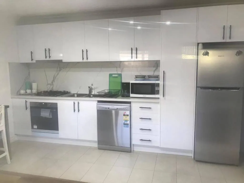 Image of Oakleigh Private unit