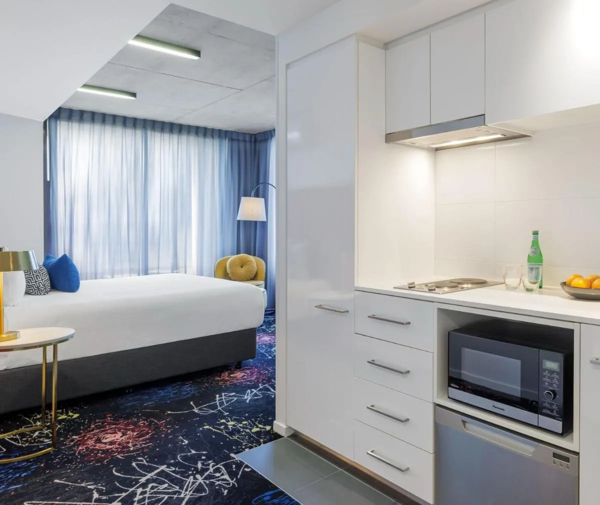 Image 3 of Oaks Melbourne St Kilda Road Hotel