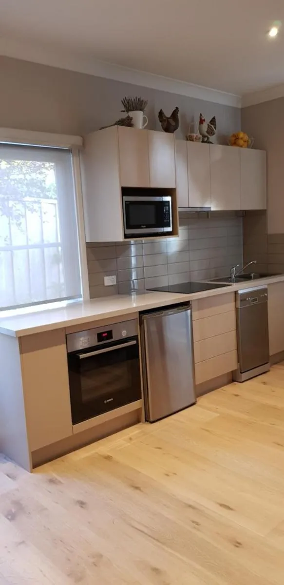 Image 3 of Oxford Rise Apartment