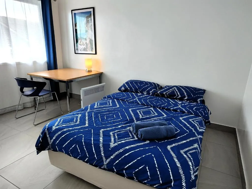 Image of PROMO!!! 2-Bedroom Home Near Airport, Train Station!