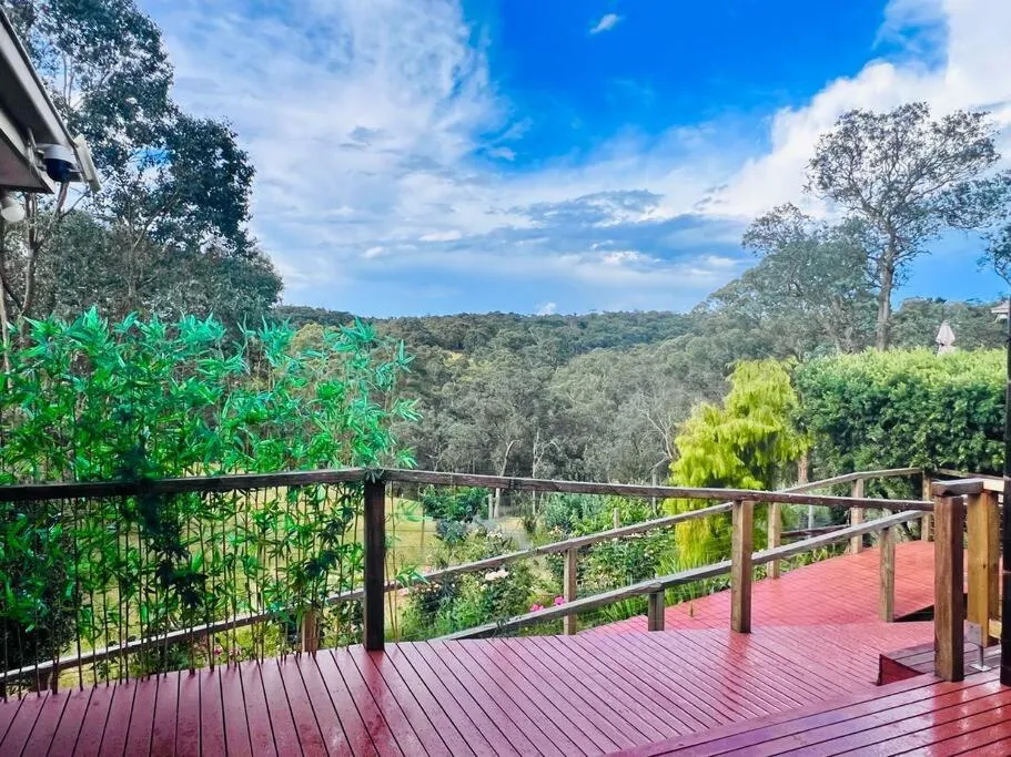 Image 5 of Peaceful home in forest