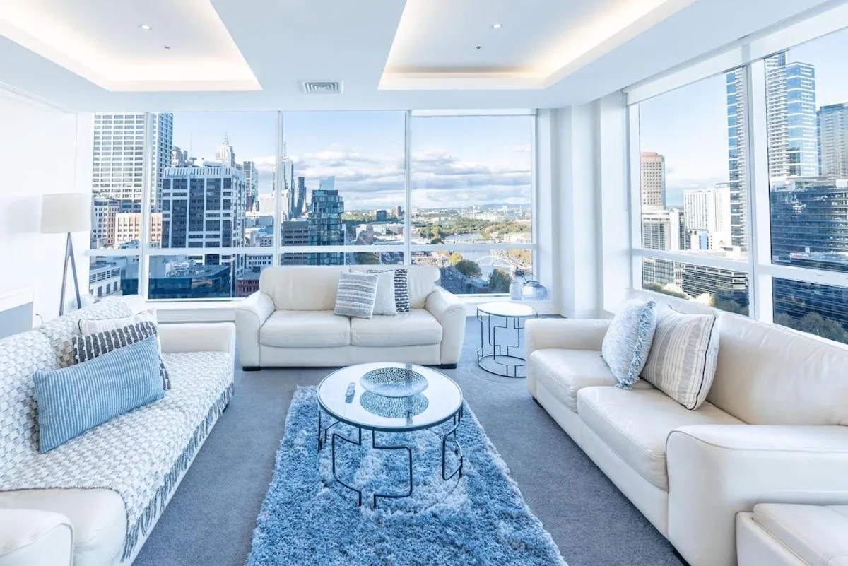 Image 6 of Penthouse 3 bdrm amazing views opposite casino