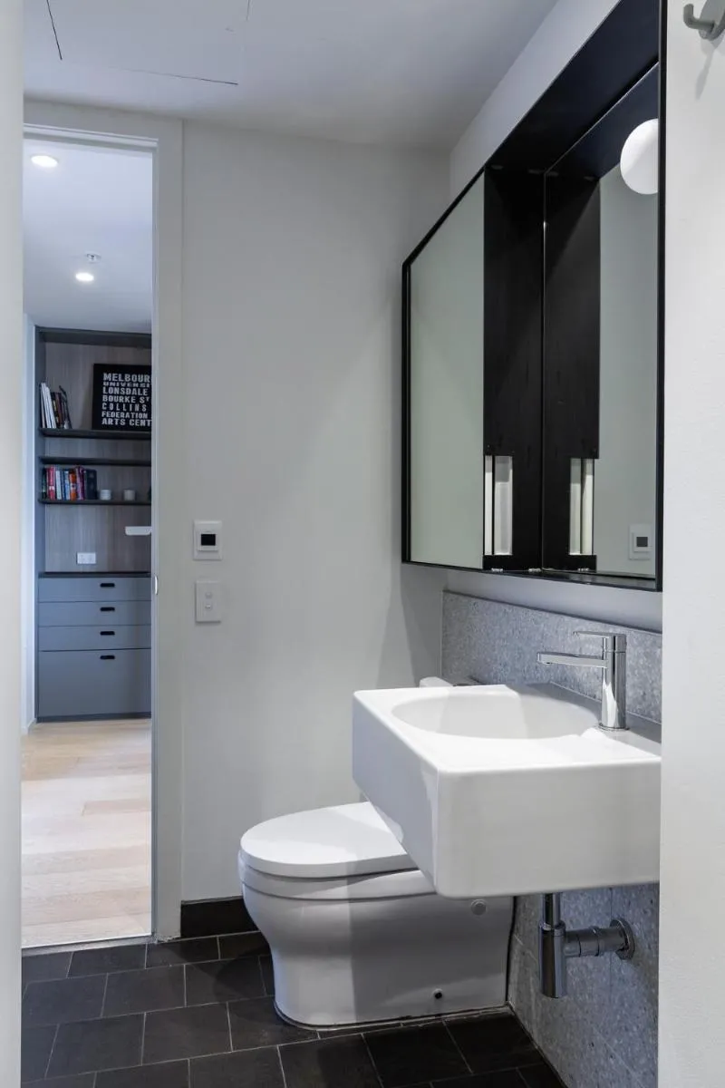 Image 3 of Penthouse Apartment Collingwood