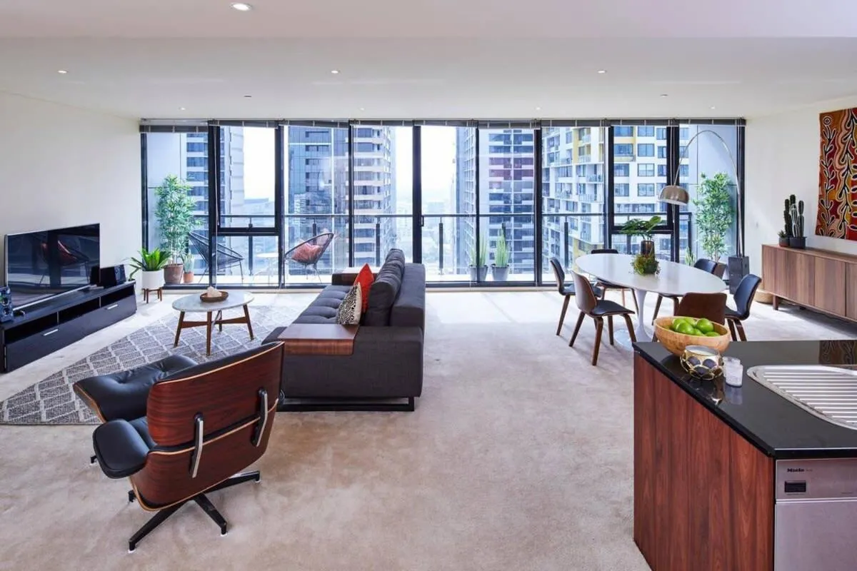 Image 5 of Penthouse Apartment in Melb CBD Perfect Location