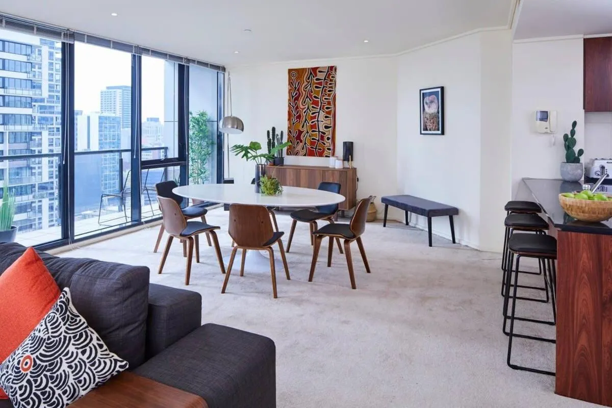 Image 4 of Penthouse Apartment in Melb CBD Perfect Location