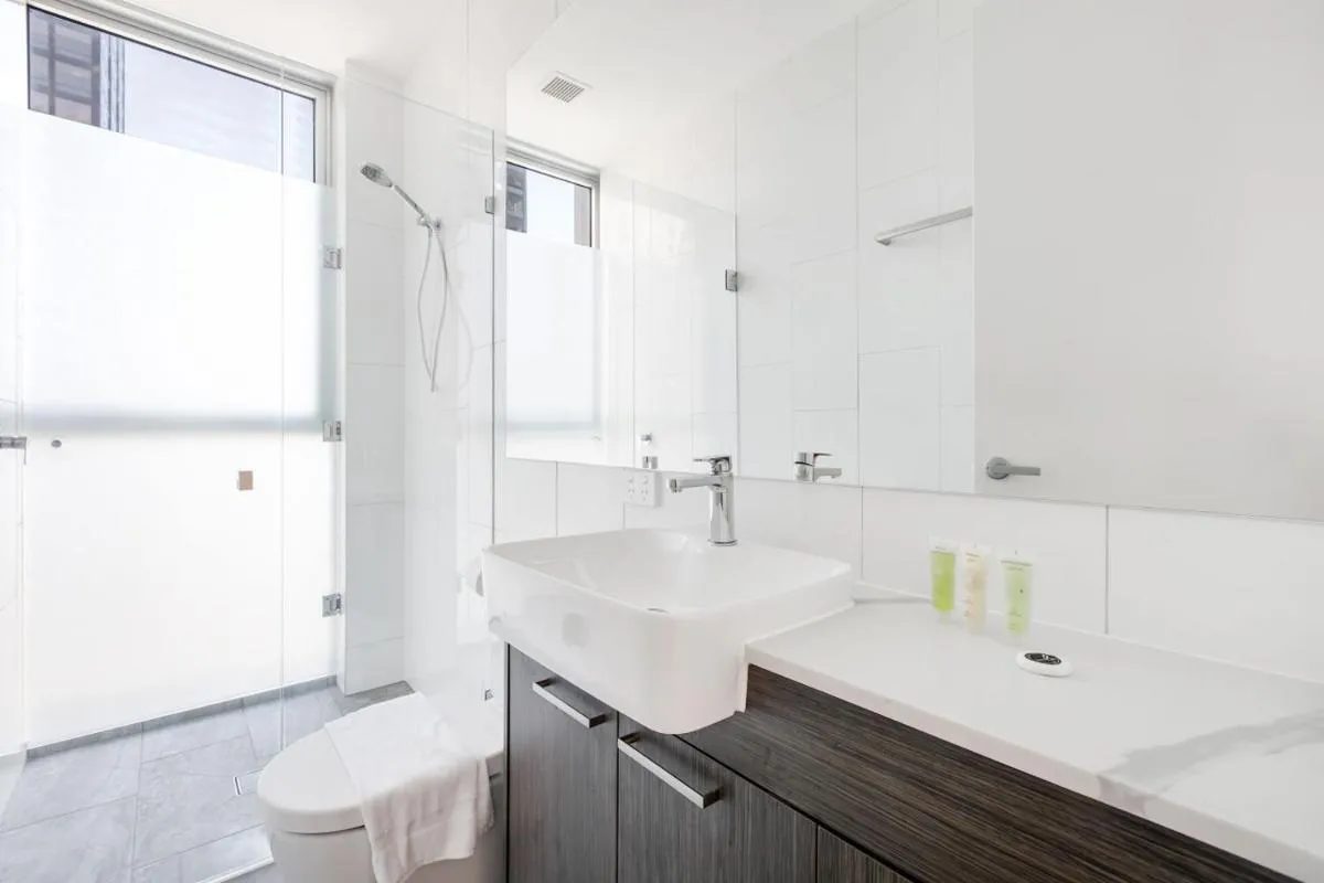 Image 2 of Penthouse on William – 4Br 3Bath – Sleeps 8