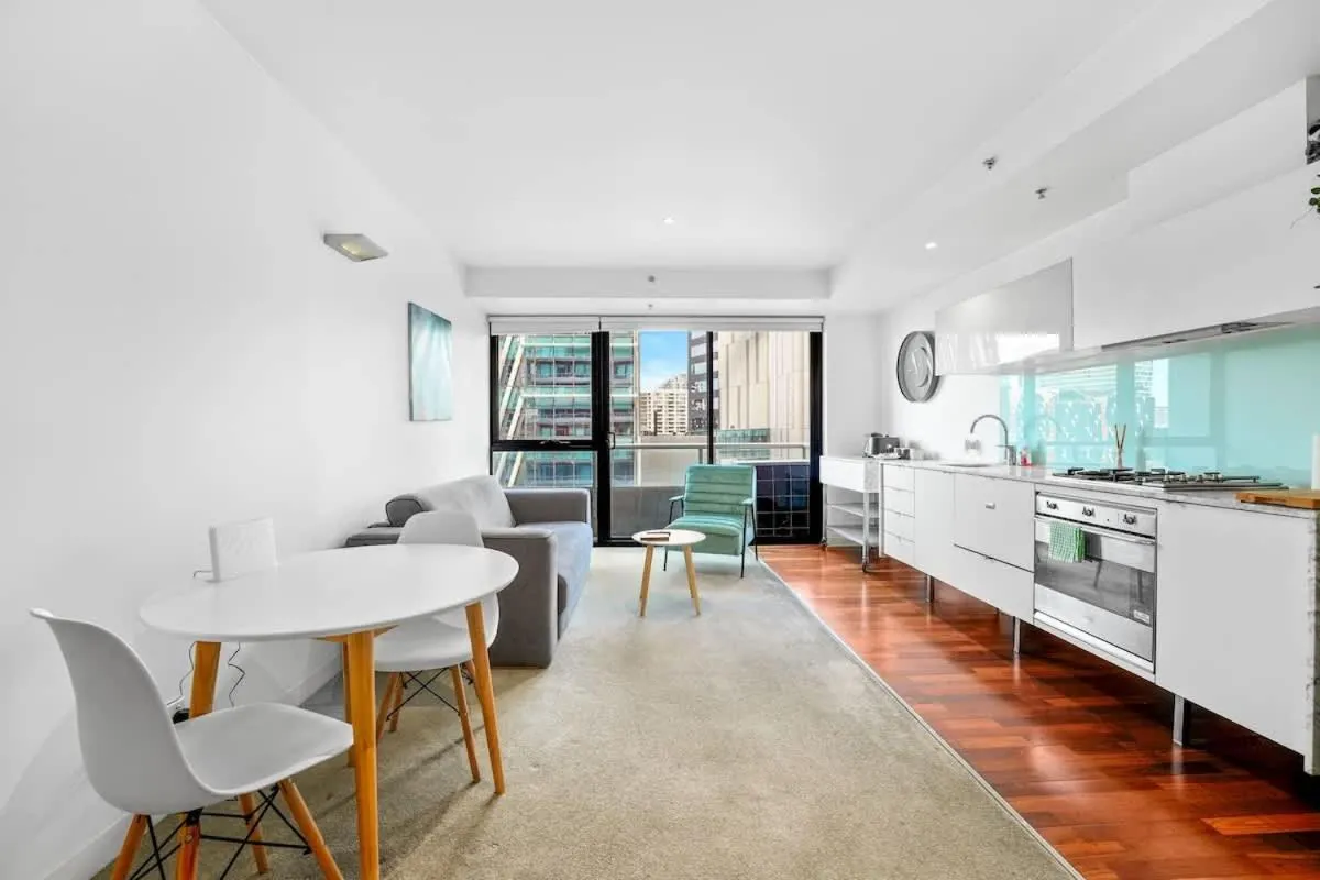 Image 3 of Perfect CBD Home Base at the Mondriane