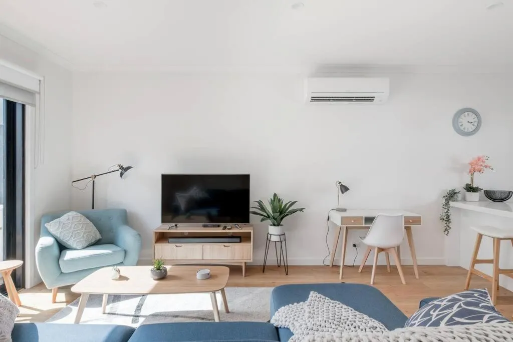 Image 1 of Perfect Port Melbourne Townhouse