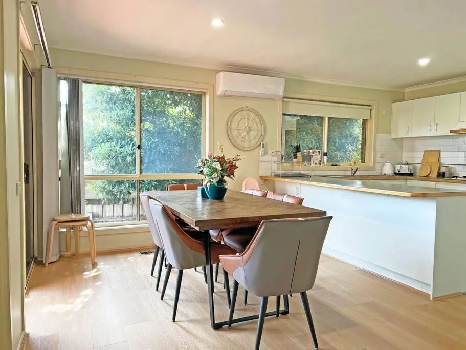Image 3 of Pet-Friendly Retreat 2BR Ringwood Prime location