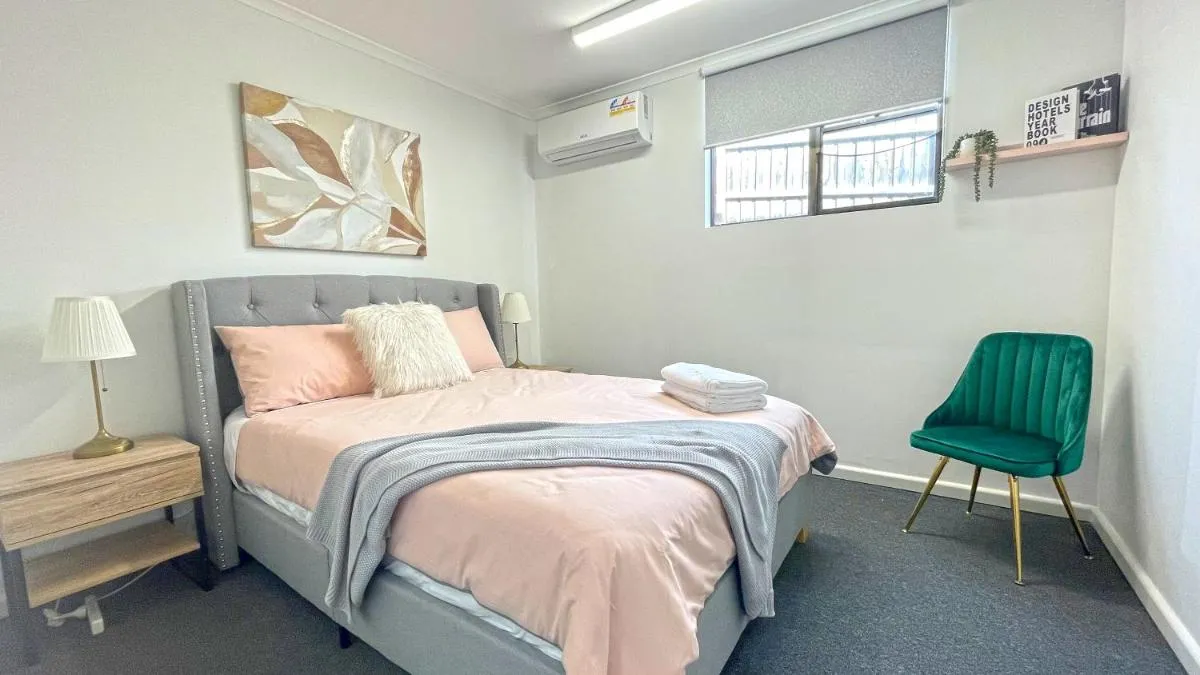 Image 6 of Pet Friendly Well-appointed 3BM Retreat Parking Netflix