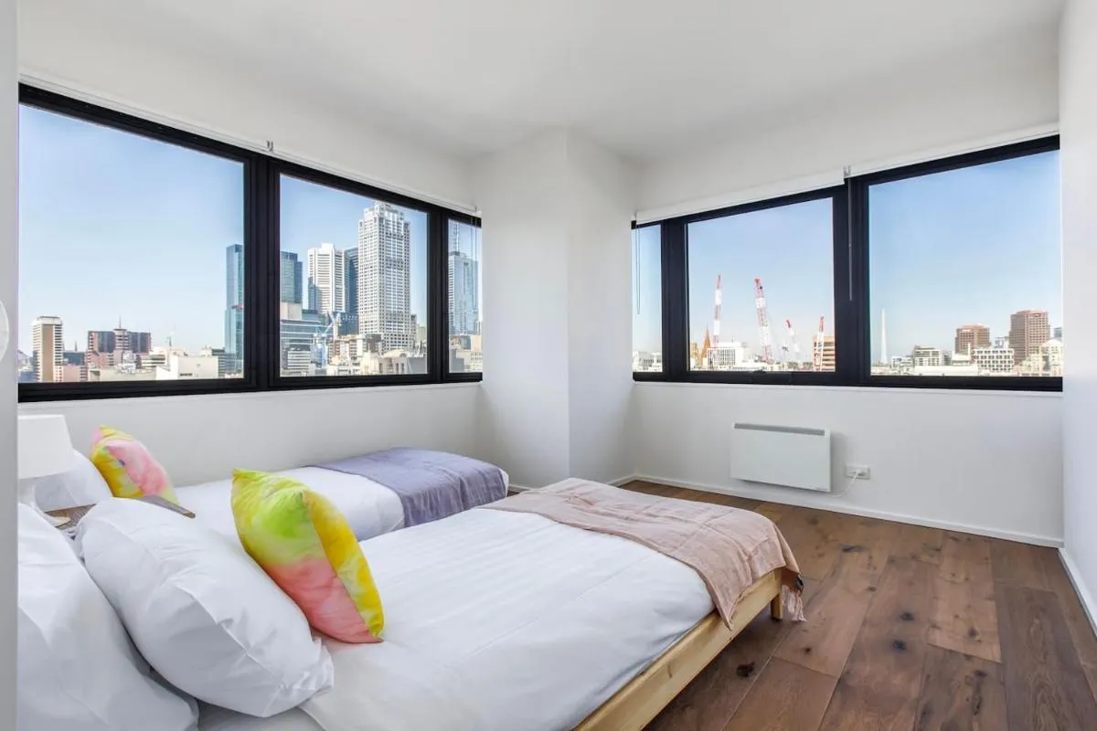 Image 1 of ‘Plaid Parlour’ City-Centre Comfort & Skyline Views