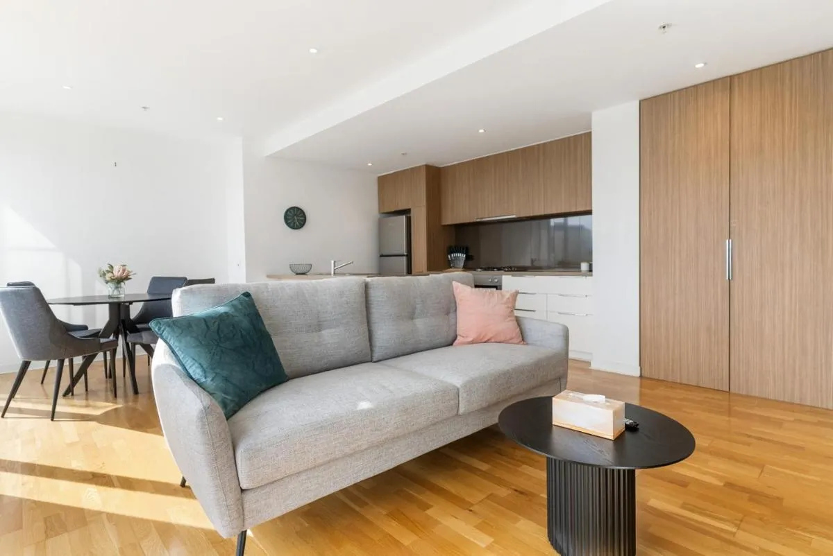 Image 3 of Port Melbourne and a glimpse of the sparkling bay – sleeps 4