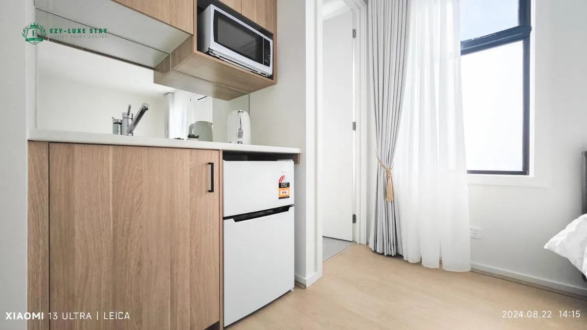 Image 2 of Private Suite with Queen Bed TV – Room 11