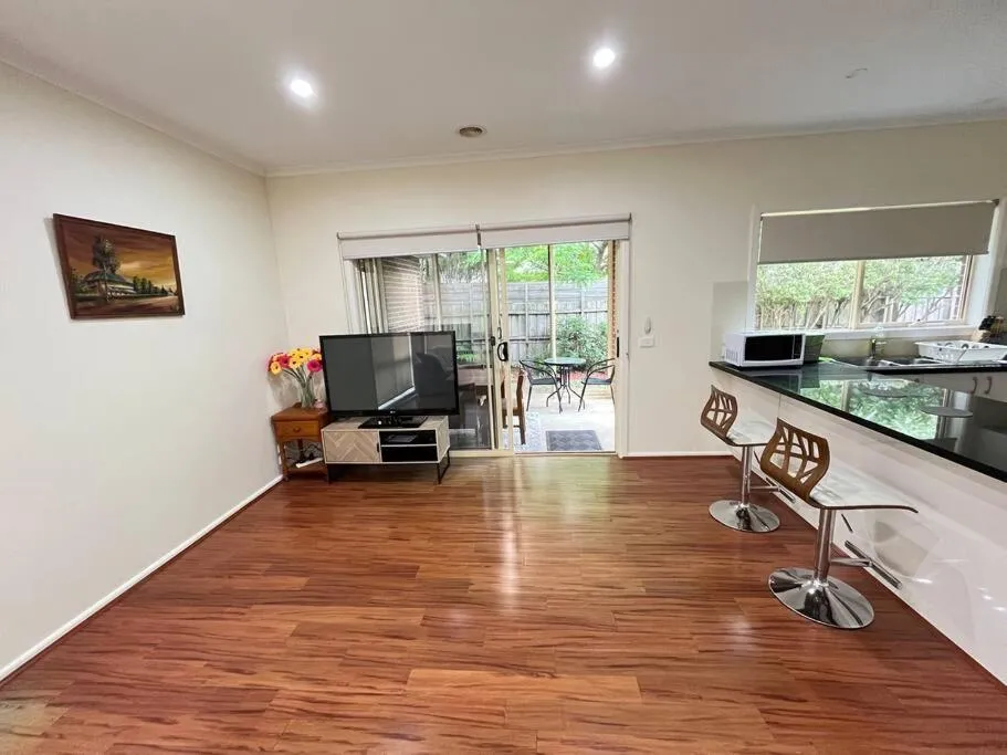 Image 1 of Quiet family home near knox, caribbean gardens