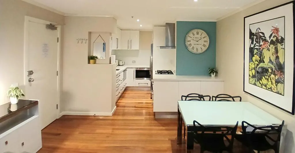 Image of ReadySet Apartments at Southbank Condos