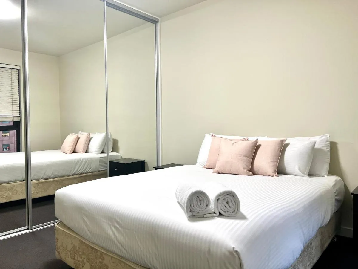 Image 6 of Readyset Apartments on Little Bourke
