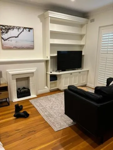 Image of Regents Gate East Melbourne