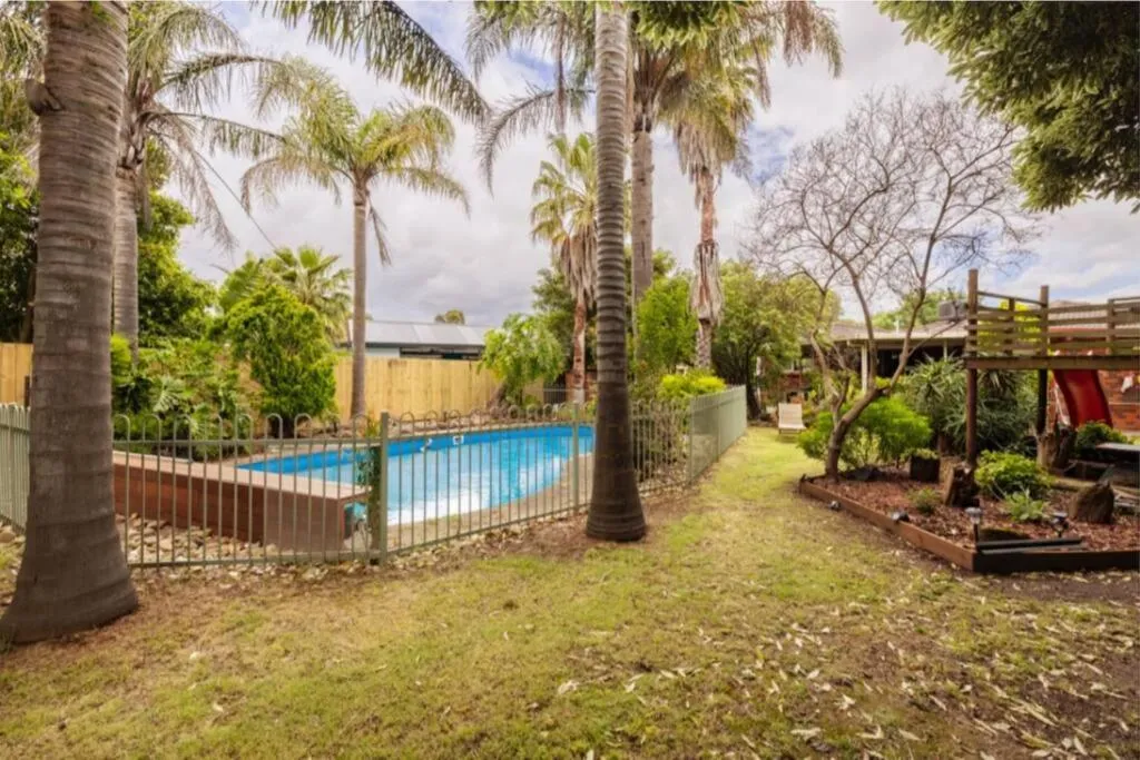 Image 3 of Resort Life: Pool, Cabin, Garden, Peace & More !