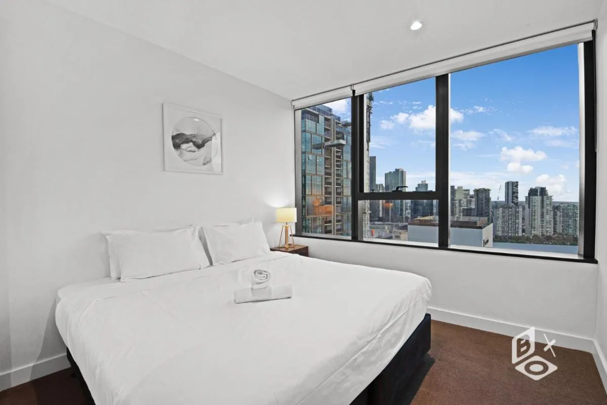 Image 1 of Rest SkyHigh Melbourne Qtr Collection