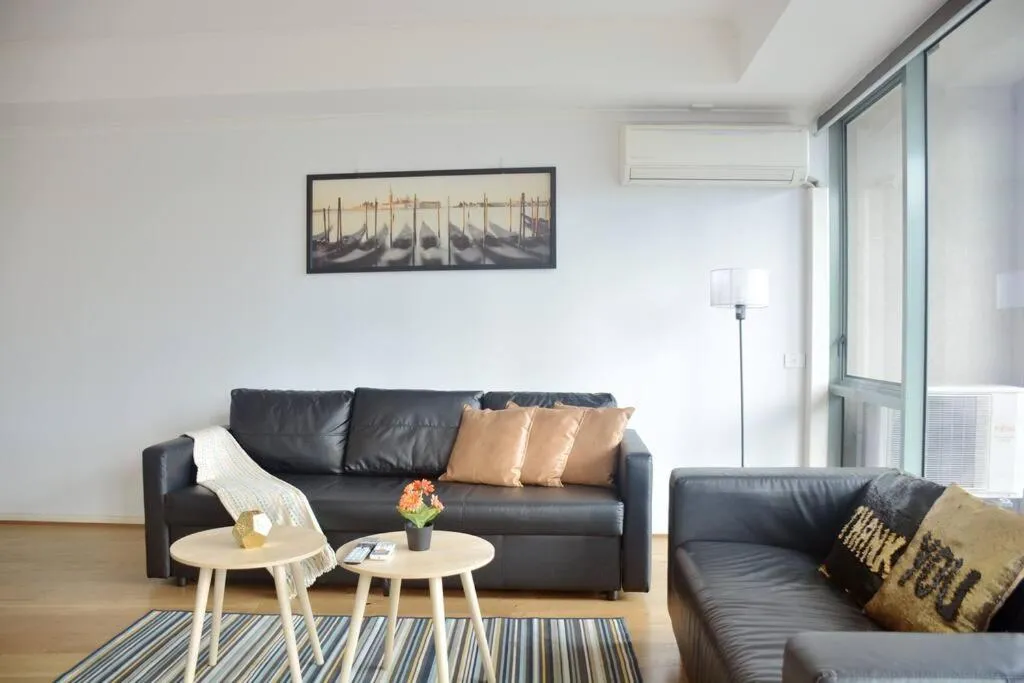 Image of RiverView Spacious 3BR2Bath2Car WifiPoolGym Crown