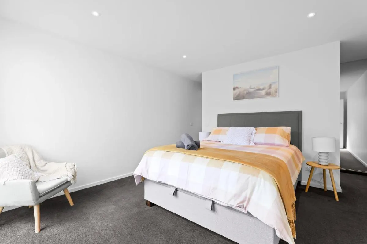 Image 6 of Riverside Villa & Pet Friendly