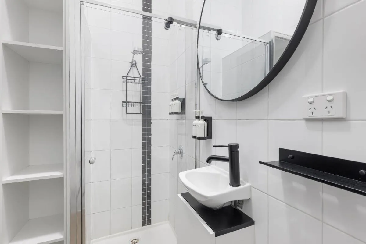 Image 2 of Roamer Melbourne – formerly Selina Central Melbourne