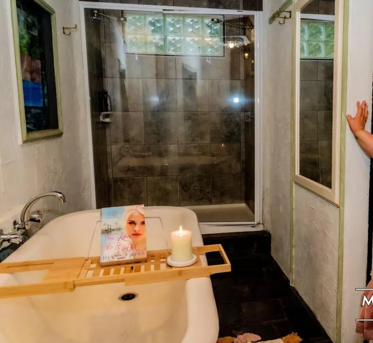 Image 6 of Romantic Retreat in the Dandenong Mountains