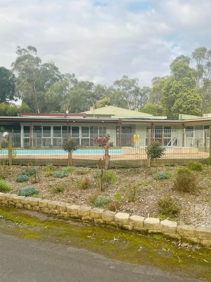 Image 6 of Sanctuary House Resort Motel