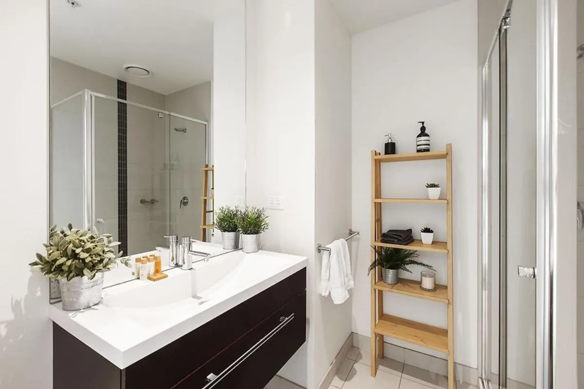 Image 2 of Scenic Penthouse Living in the Heart of Melbourne