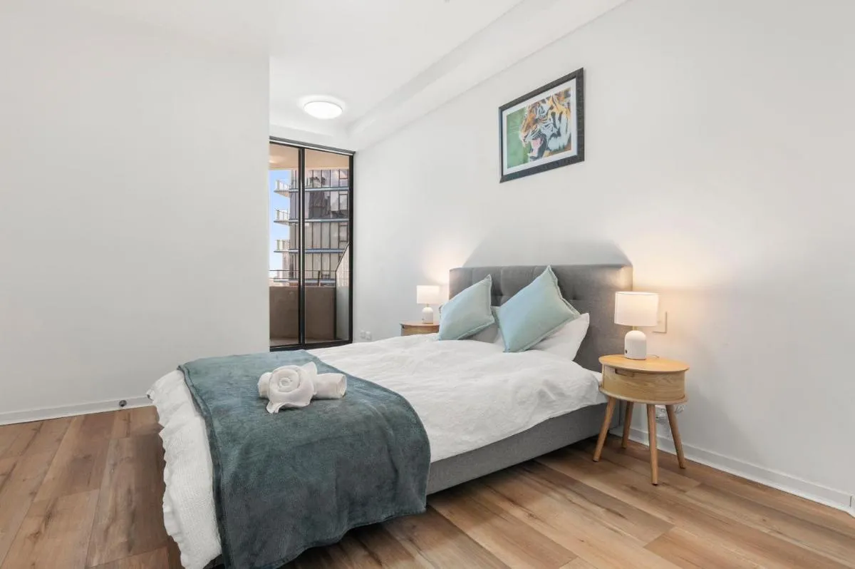 Image 5 of Sea View, Gym & Pool, 2 bedrooms 2 bathrooms