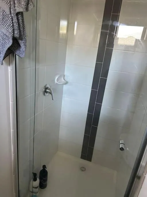 Image 6 of Self-contained Flat