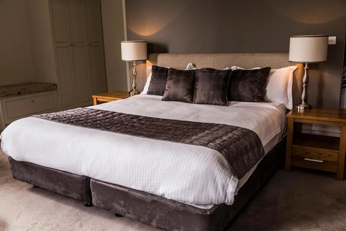 Image 1 of Simmers Serviced Apartments