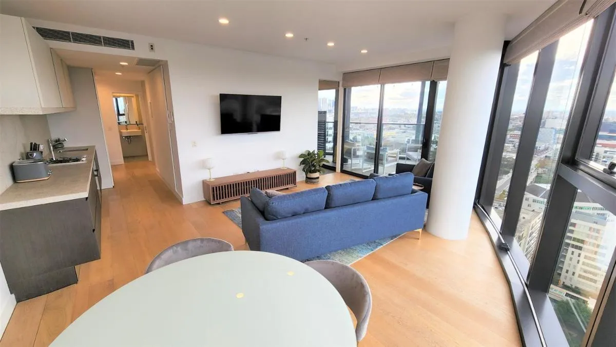 Image 5 of Sky-high South Yarra luxury 2 bed sleeping up to 4
