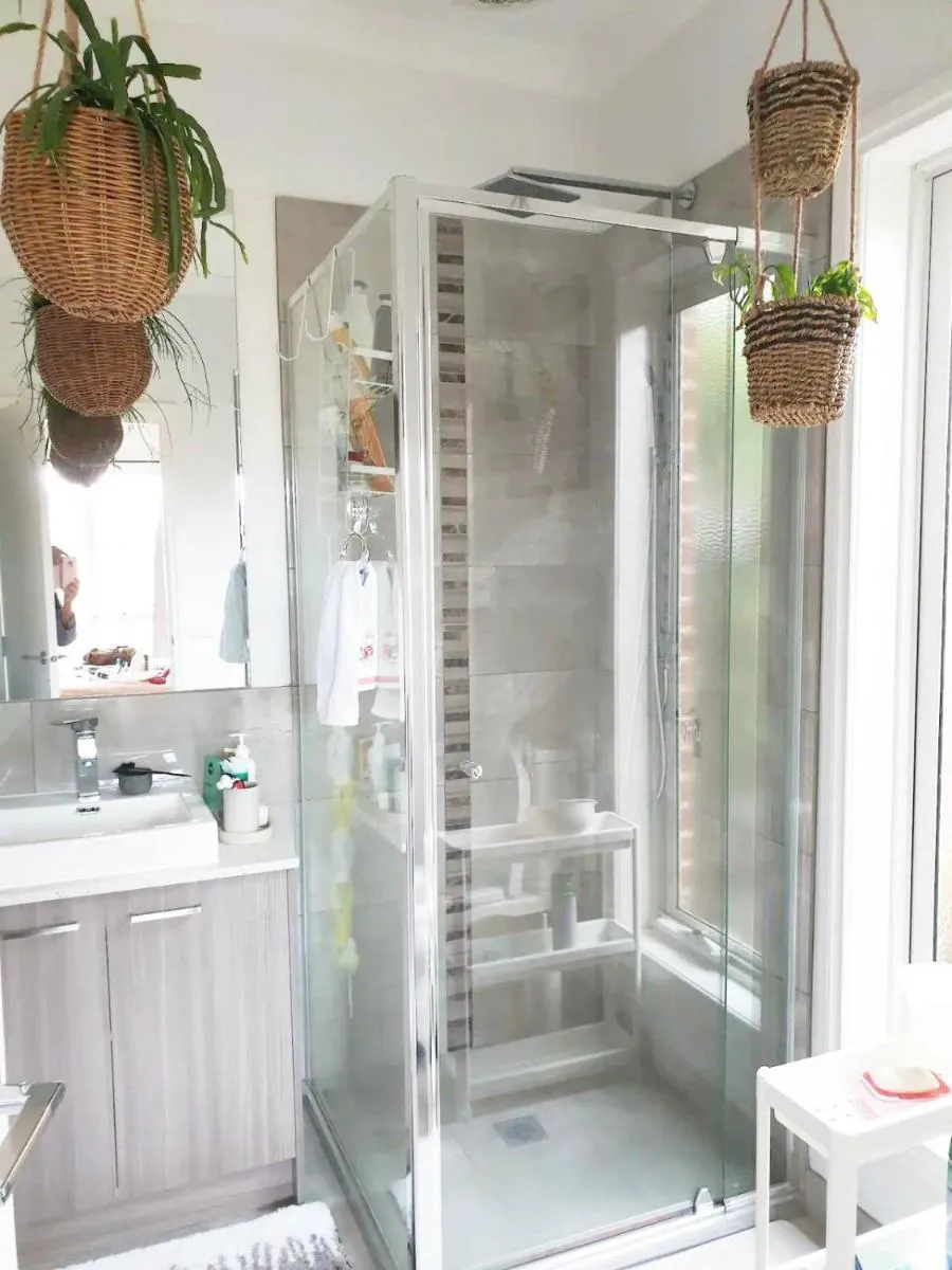 Image 3 of Snug & cozy ensuite in a new house