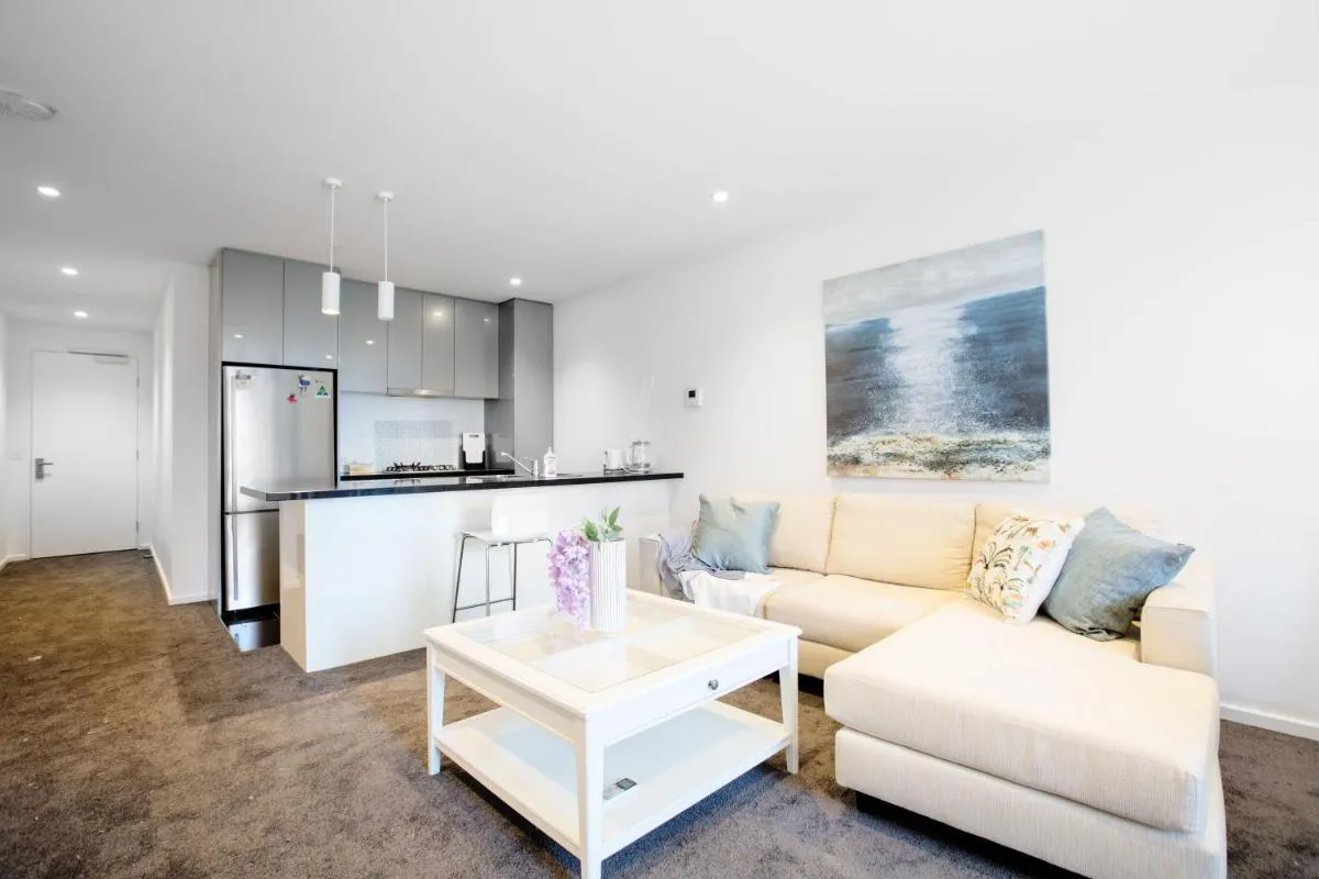 Image 6 of South bank 2 bedroom apartment With 1 Parking
