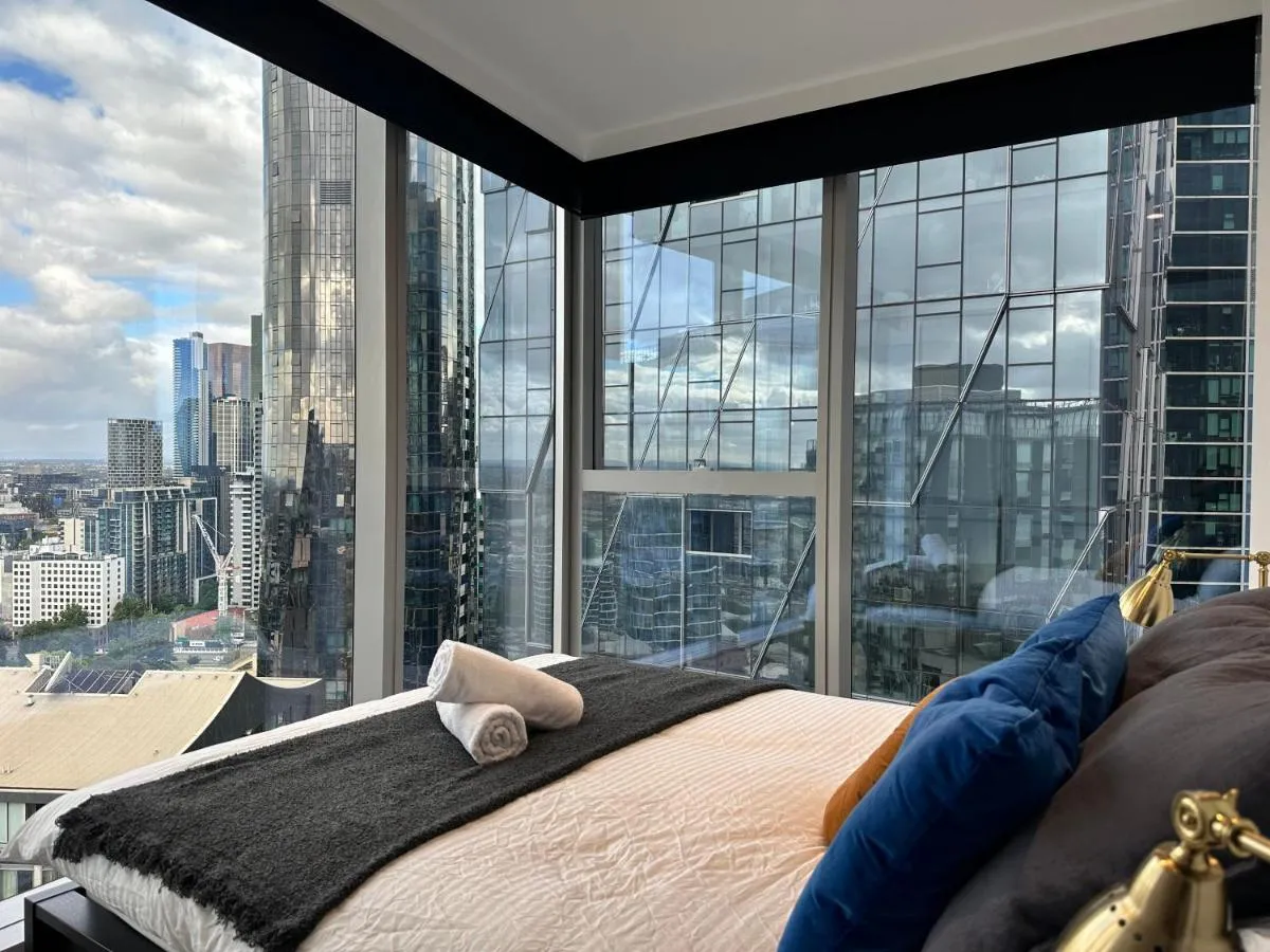 Image 1 of Southern Cross Luxe Retreat