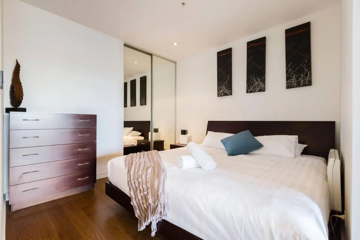Image 6 of Southside St Kilda Seclusion with Balcony and Parking