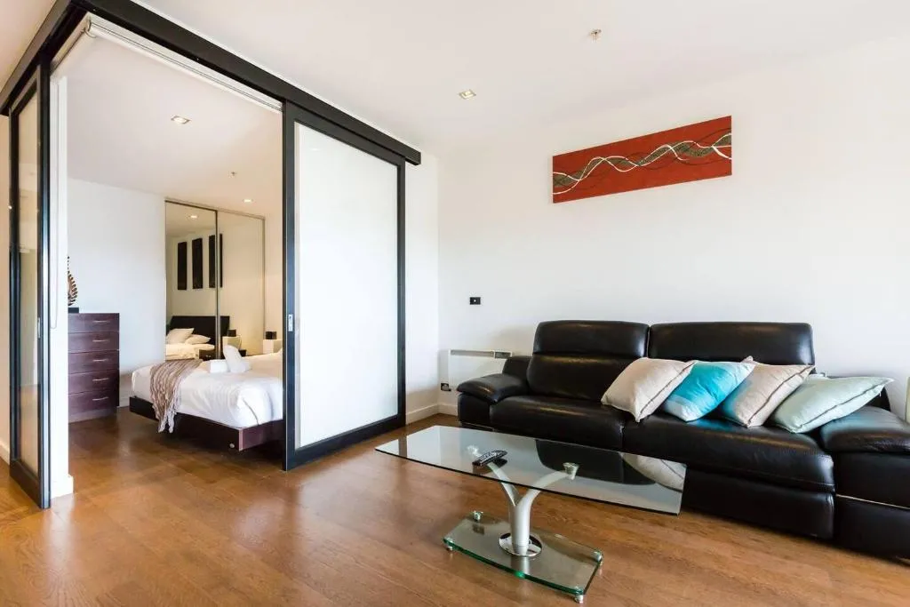 Image of Southside St Kilda Seclusion with Balcony and Parking