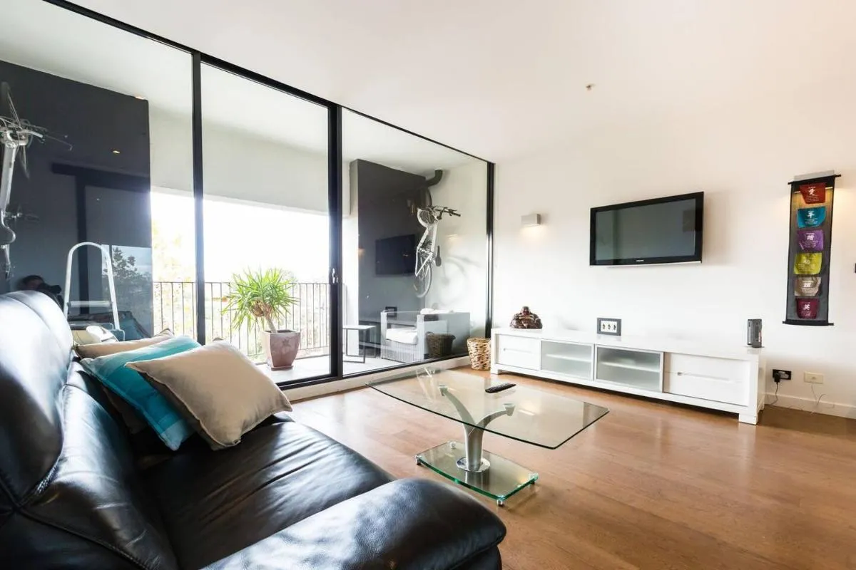 Image 4 of Southside St Kilda Seclusion with Balcony and Parking